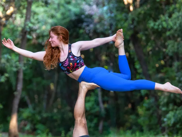 Beginner PLUS: Strengthen your foundations with Hannah & Alexis @ Acroyoga Vienna