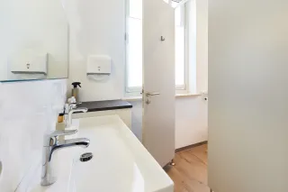 Dieser Anbieter hat keine Bildbeschreibung für dieses Bild hinterlegt