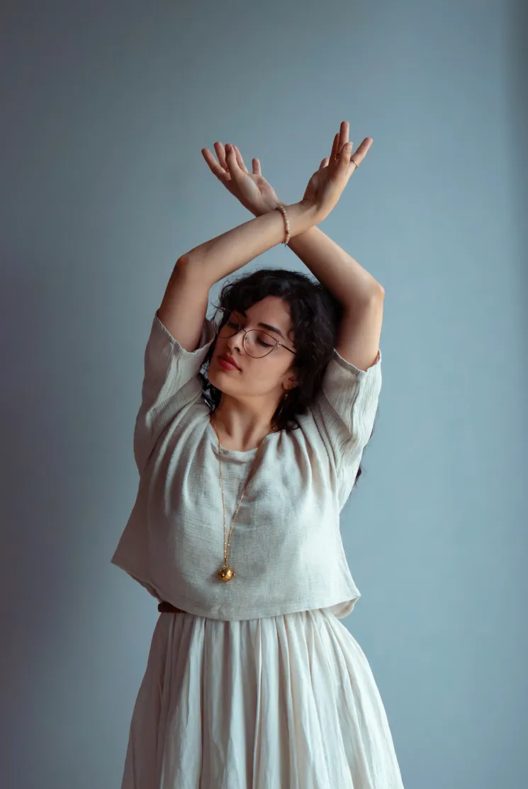 Essence in Flow | Awakening Creative body with Niloo (English) @ PURE Yoga Shala