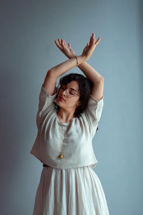 Essence in Flow | Awakening Creative body with Niloo (English) @ PURE Yoga Shala