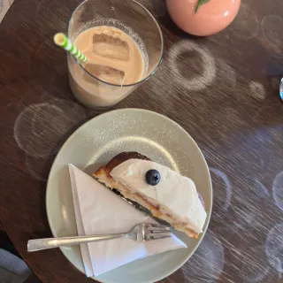 Seyedeh Mina