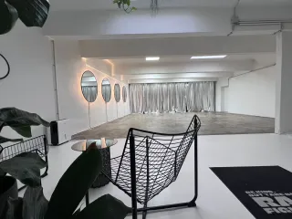 Dieser Anbieter hat keine Bildbeschreibung für dieses Bild hinterlegt