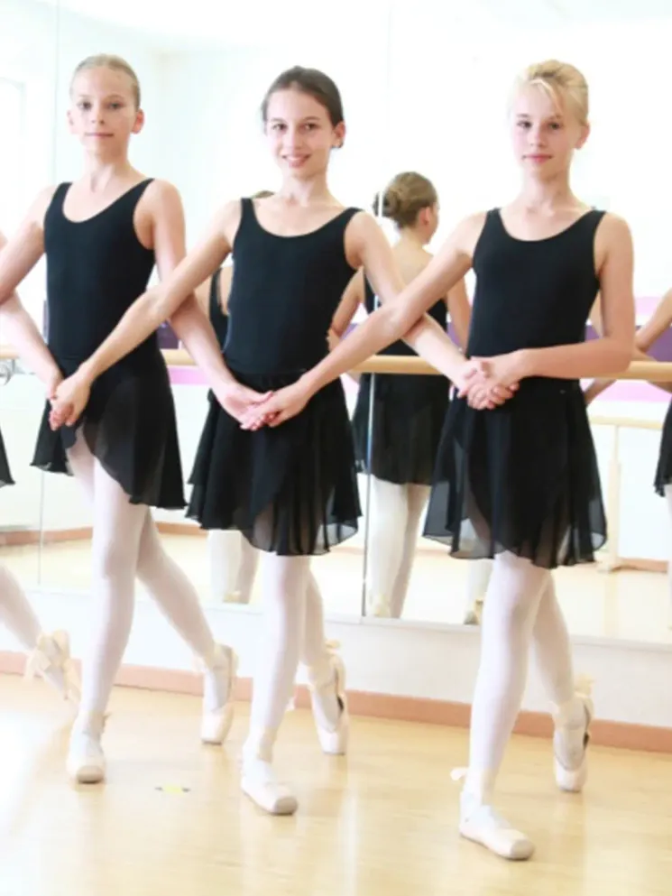 Ballett Stangentraining ab 11 Jahren @ Tanzschule Dancesation