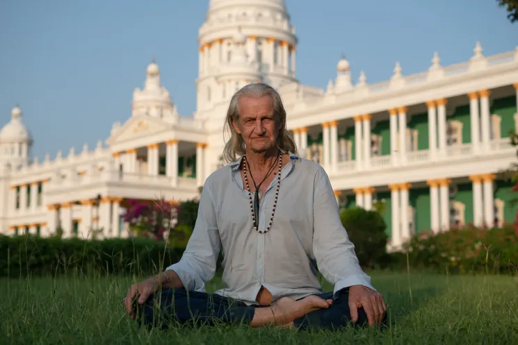 Mark Whitwell: Heart of Yoga Teacher Training (40h) @ Yogability Bochum