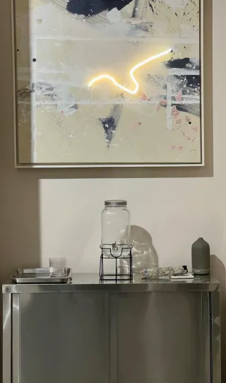 Dieser Anbieter hat keine Bildbeschreibung für dieses Bild hinterlegt
