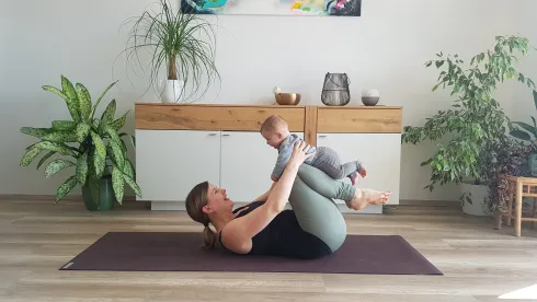 Mama-Baby-Yoga @ HERZRAUM
