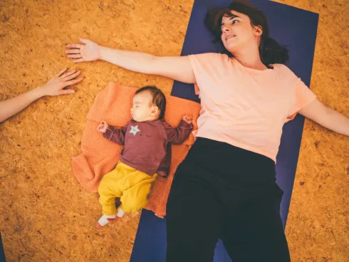 Yoga für Baby und Mama | Di 17.15 Uhr @ TANZ IM LADEN