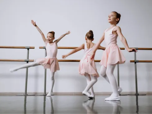 Play Ballet Minis (3-5 Jahre), Donnerstag @ InDancity Vienna