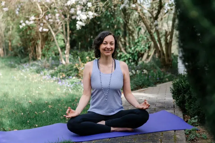 Yoga nach der Schwangerschaft - Präventionskurs @ Yogastern