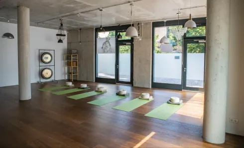 Online Finding Inner Peace - Guided Meditation @ Greenyoga Prenzlauer Berg