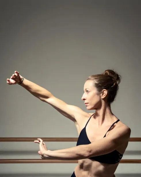  Balletoning stretch your limit Dienstags 9:00-10:30 | Franziska Wallner-Hollinek / Saal 1 @ Ballettschule DANCEWORLD
