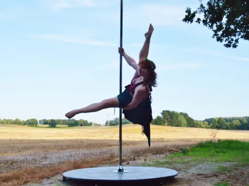 Pole Choreography - Early Intermediate (Start 02.07.26) @ AIRobics