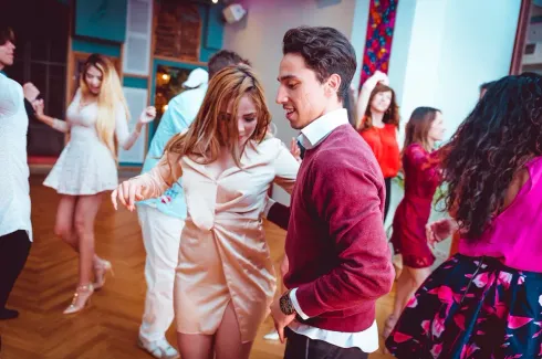 Cuban Salsa Partnerwork (Leader) - Crash Workshop @ Salsanena