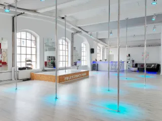 Dieser Anbieter hat keine Bildbeschreibung für dieses Bild hinterlegt