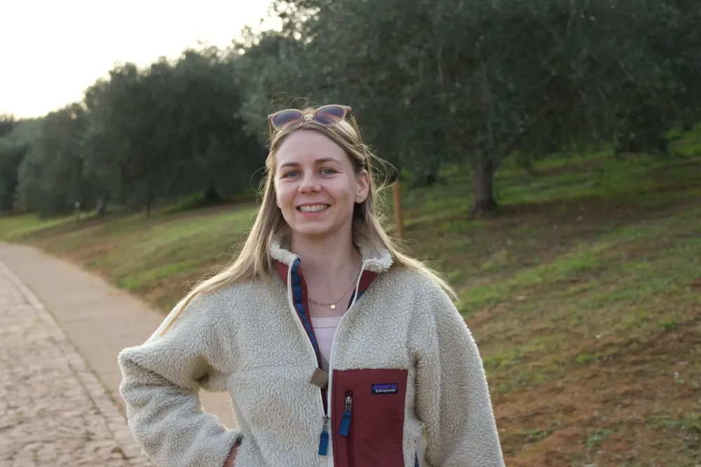 Celine Goger - Yoga by Goger