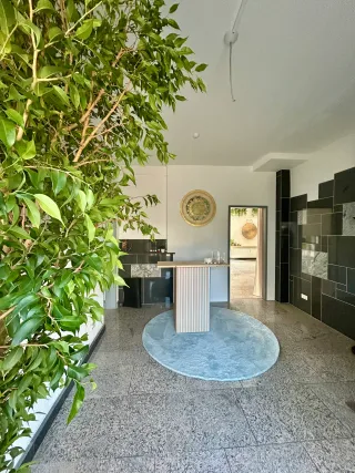 Dieser Anbieter hat keine Bildbeschreibung für dieses Bild hinterlegt