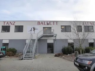 Dieser Anbieter hat keine Bildbeschreibung für dieses Bild hinterlegt
