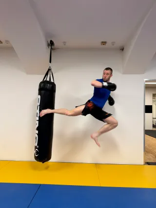 Dieser Anbieter hat keine Bildbeschreibung für dieses Bild hinterlegt