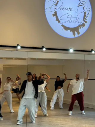 Dieser Anbieter hat keine Bildbeschreibung für dieses Bild hinterlegt