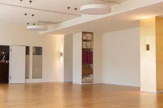 Dieser Anbieter hat keine Bildbeschreibung für dieses Bild hinterlegt