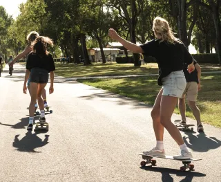 Dieser Anbieter hat keine Bildbeschreibung für dieses Bild hinterlegt