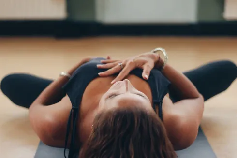 .Gentle Flow | ENG @ONLINE @ Yogaschool Noord
