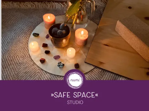 Safe Space: Kakaozeremonie,  Yin Yoga & Visionboard für Dein Jahr 2025 @ Studio numi | Glockenbach | Yoga, Pilates & Entspannung