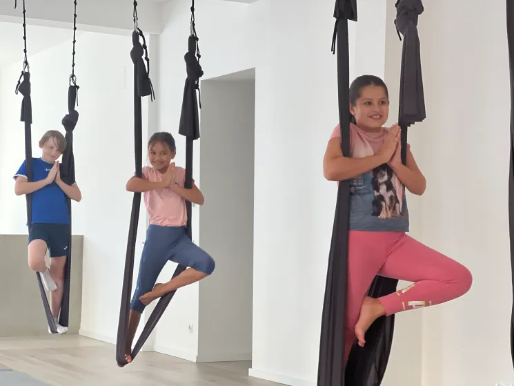 Aerial Yoga Kids @ HdB Wien (Antigravity Fitness & Yoga)