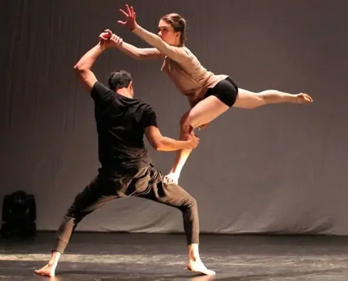 Barre - die Verbindung von Ballet und Yoga @ Bewegungsforum Kampfkunstforum