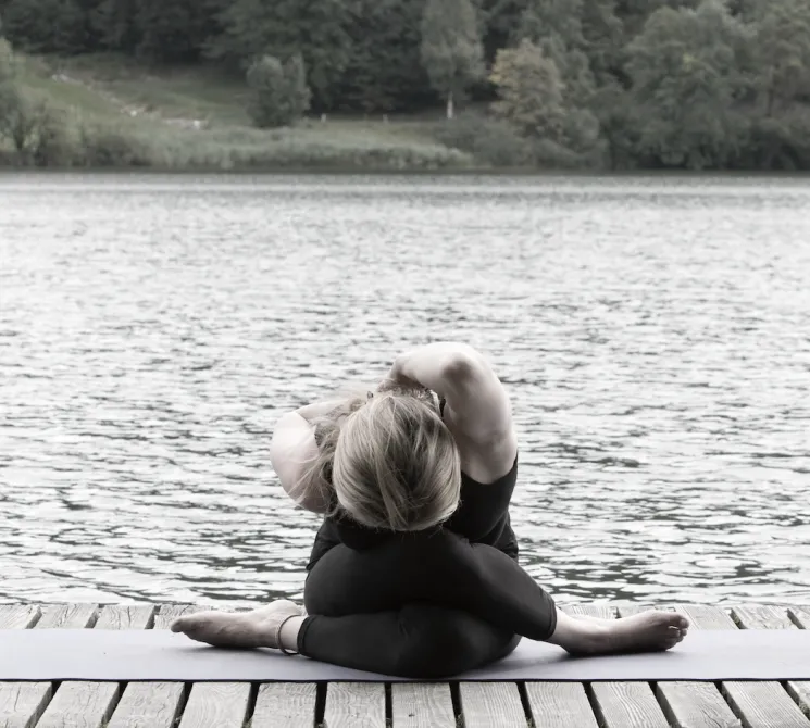 Fliessend ins neue Jahr - Yin Yoga & Yoga Nidra @ Yogawerk Adliswil