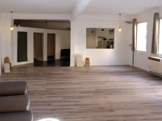 Dieser Anbieter hat keine Bildbeschreibung für dieses Bild hinterlegt