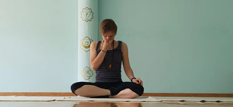 Kundalini Yoga in der Yoga Vidya Tradition - LIVE ONLINE @ Yoga Vidya Frankfurt