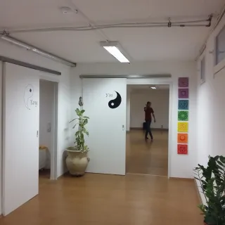 Dieser Anbieter hat keine Bildbeschreibung für dieses Bild hinterlegt