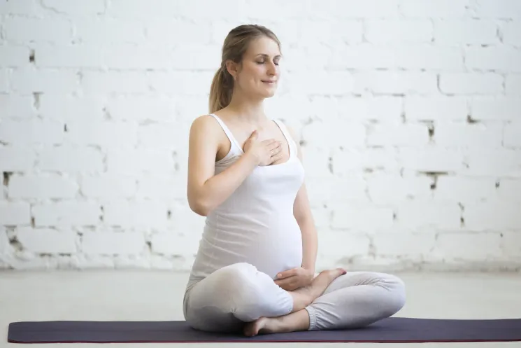 7+3 Sommer Schwangeren Yoga Kurs - 03.07.-04.09. (10 Wochen) STUDIO @ Yogagalerie
