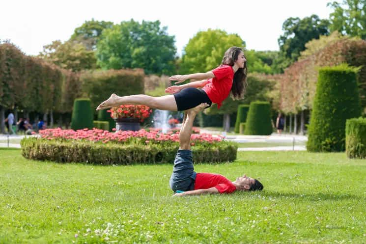 Level 1: Beginner Acroyoga Course Autumn 2025 @ Acroyoga Vienna