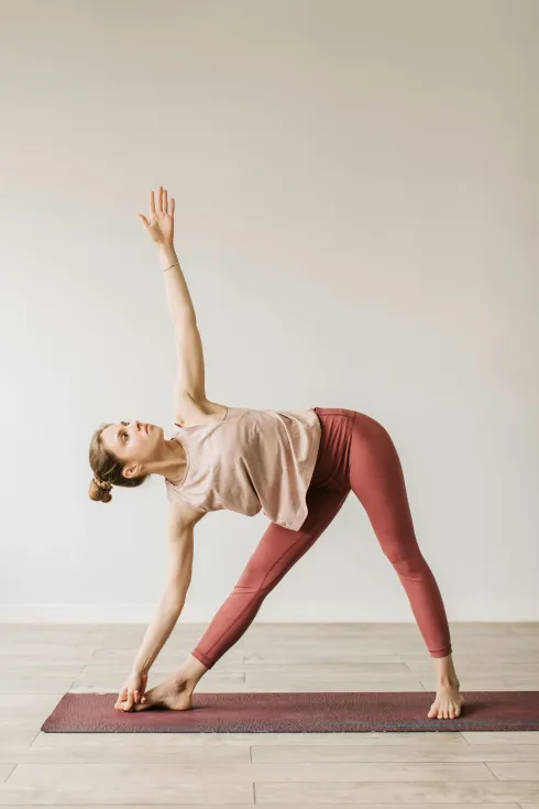Bhakti Vinyasa Flow @ Yogaresa