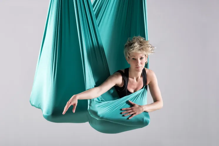 Aerial Yoga Level 2: Erweitere deine Erfahrungen im Tuch @ INNER BALANCE YOGA