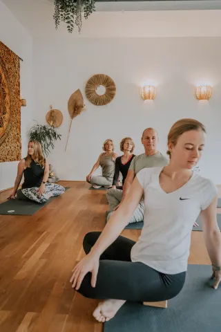 Dieser Anbieter hat keine Bildbeschreibung für dieses Bild hinterlegt