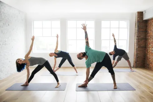 KURS Absolut Beginner Yoga | 30.04.26 - 30.07.26 | 18:30-19:45 Uhr @ yoga-ma