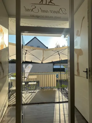 Dieser Anbieter hat keine Bildbeschreibung für dieses Bild hinterlegt