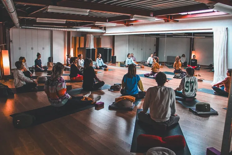 Zen Zondag: onthaasten en ontgiften @ Yoga Studio Groene Vallei