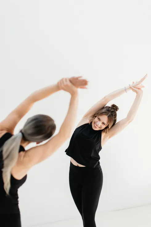 Feel The Flow Yoga by Andrea Strube