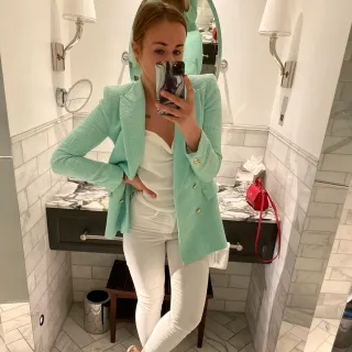 Anna M