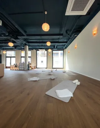 Dieser Anbieter hat keine Bildbeschreibung für dieses Bild hinterlegt