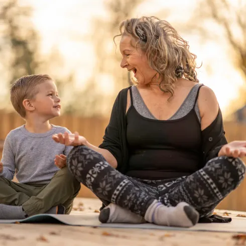 Familien-Yoga @ Riverflow Yoga