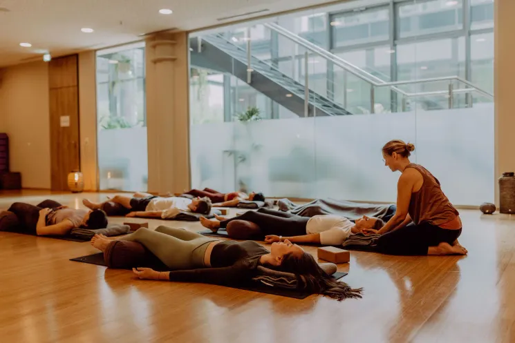 Workshop (Sachsenhausen): Mindful Moments: Yin Yoga meets Trance @ Balance Sachsenhausen