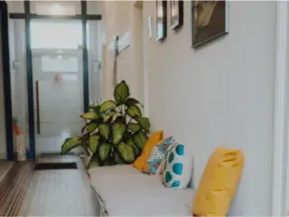 Dieser Anbieter hat keine Bildbeschreibung für dieses Bild hinterlegt