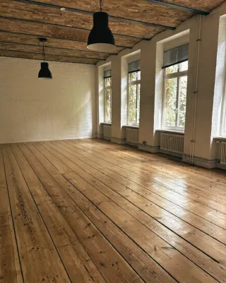 Dieser Anbieter hat keine Bildbeschreibung für dieses Bild hinterlegt