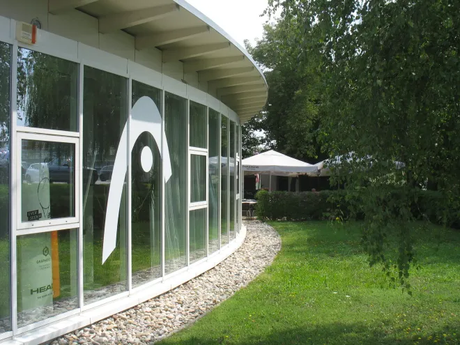 Center Court Südstadt