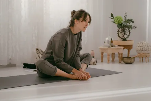 Yin Yoga Basisausbildung (50h) mit Julia Kupke @ Julia Kupke - Yoga, Meditation & Achtsamkeit